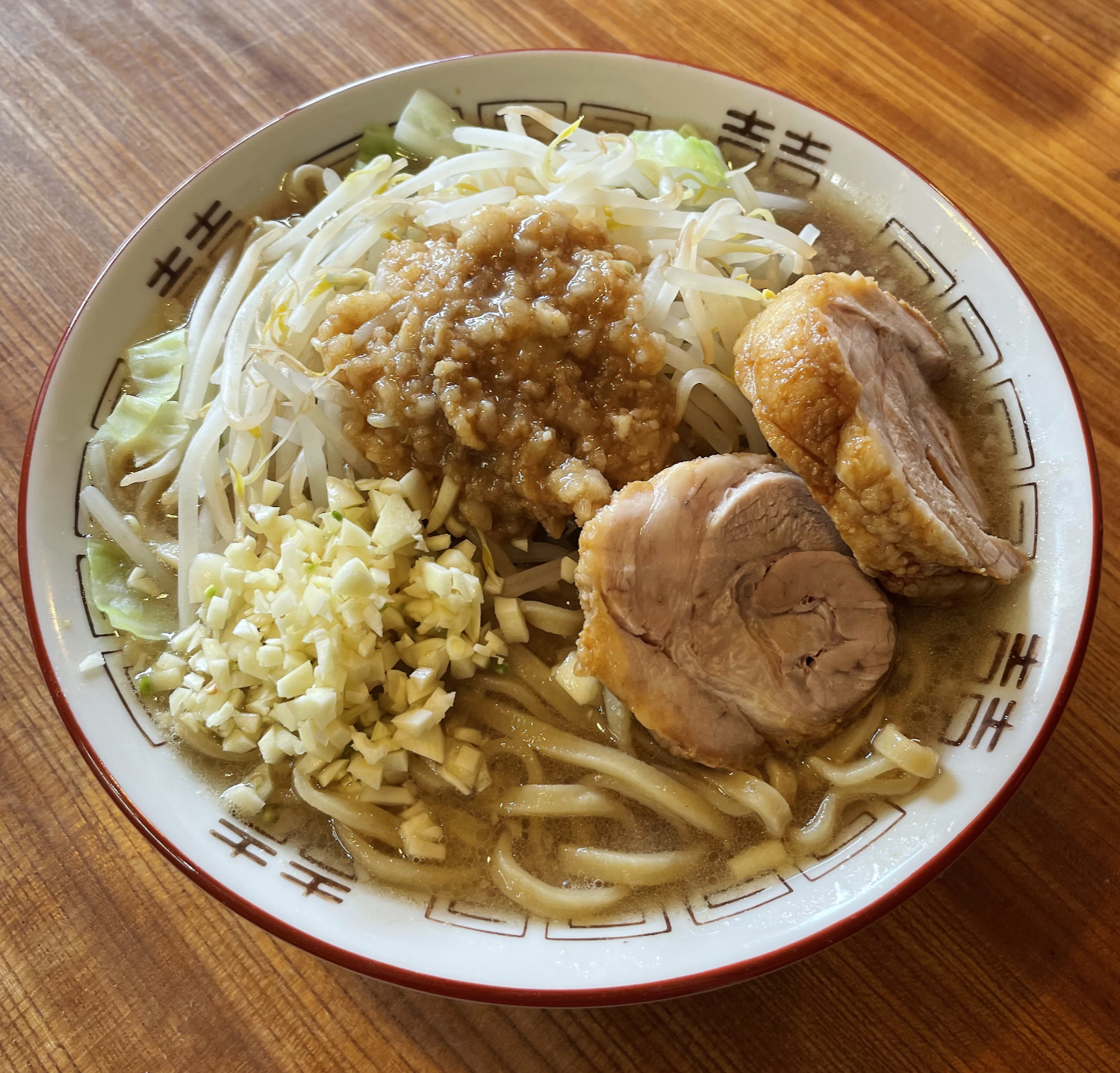 家二郎 基本の豚骨スープから二郎系ラーメンを作ろう レシピ 麺と釣人